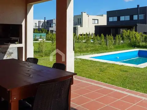 Puertos del Lago - Acacias 100