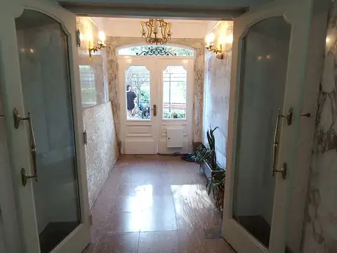 Avenida Monroe 3700, Piso 1ro