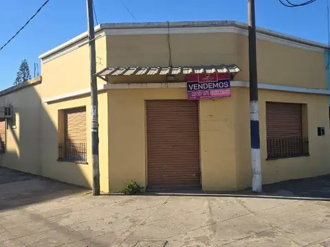 Casa con local comercial en venta - Berisso