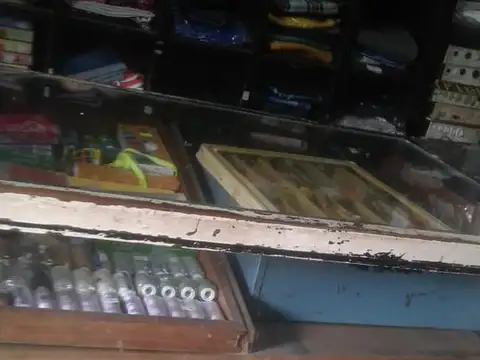 Local en Venta 40 años