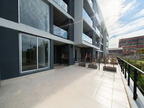 VENTA DEPATAMENTO UN DORMITORIO BAIGORRIA C/ PATIO