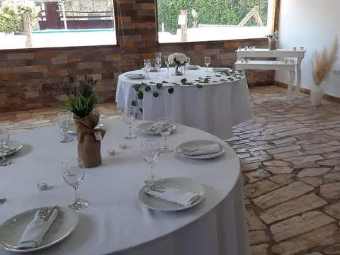 Casa 16 ambientes con 7 baños