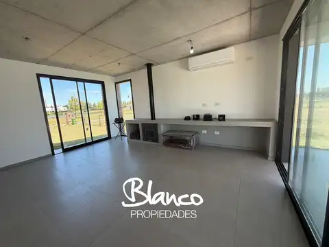 Casa en Venta 1 año