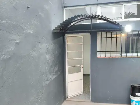 Depto Tipo Casa en Alquiler de 3 ambientes