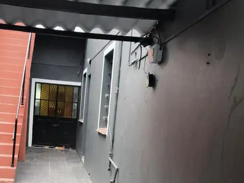 Depto Tipo Casa en Alquiler de 2 dormitorios