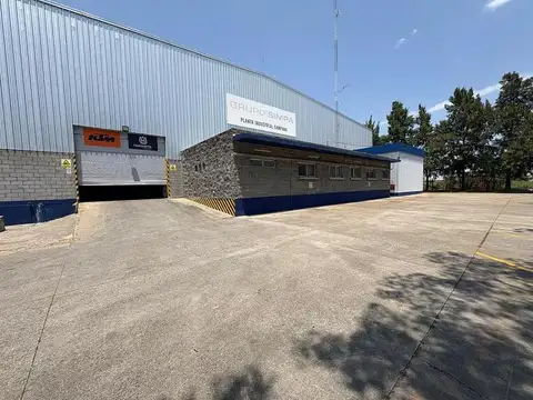Excelente deposito de 4000 m2 cub en el parque industrial campana. ideal Logistica.