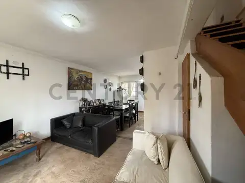 Bongiovani 1800, Piso 0