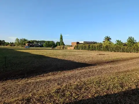 Terreno en venta - 2000Mts2 - Comarcas de Luján - La Elina