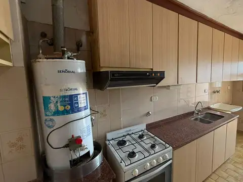 Departamento 7 ambientes con 2 baños