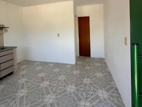 Depto Tipo Casa en Alquiler de 2 ambientes