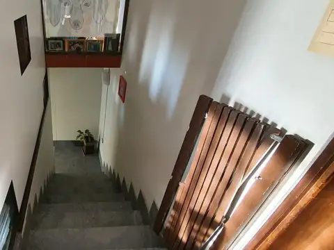 Casa planta alta 3 dormitorios con cochera y quincho en Arroyo Seco