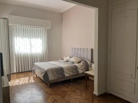 PH de estilo en Caballito 5 ambientes con jardín y pileta - APTO CRÉDITO