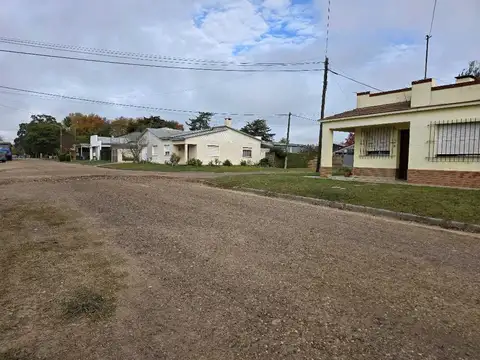 Vendo Casa Centrica en Caseros, Entre Ríos