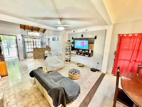 Depto Tipo Casa en Venta 28 años