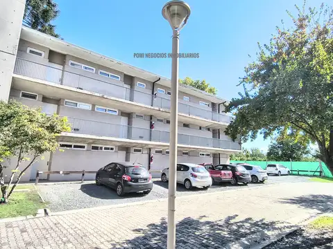 Condominio La Nazarena Km 50 Amplio Pb Monoambiente C/galería y Jardín Propio, Cochera Fija. PILETA, LAUNDRY