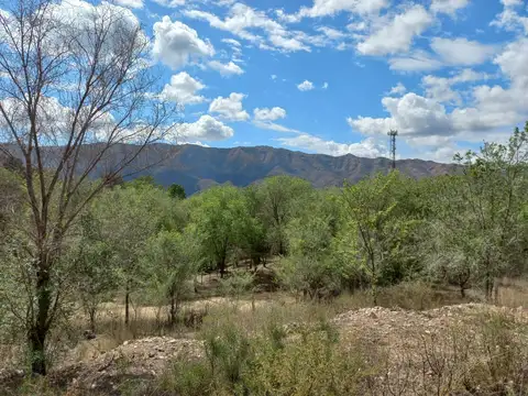 Lote a la venta en Bialet Masse. (L250)