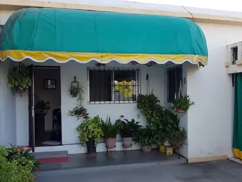 VENTA - DEPTO T/CASA 3 AMB EN PLANTA ALTA C/TERRAZA! LANUS