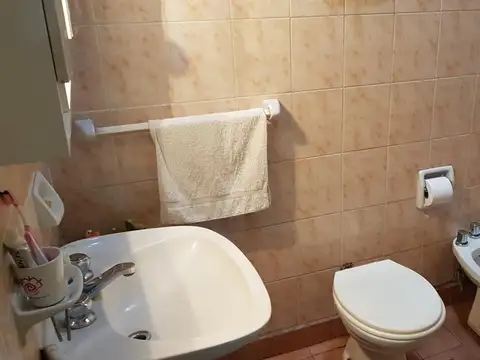 VENTA - DEPTO T/CASA 3 AMB EN PLANTA ALTA C/TERRAZA! LANUS