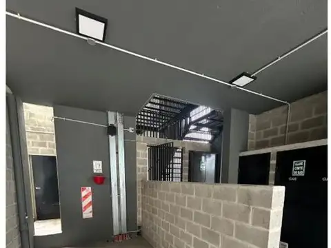 ALQUILER COCHERAS BARRIO GUEMES ZONA POLO JUDICIAL