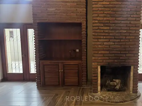 Casa en Alquiler de 4 dormitorios
