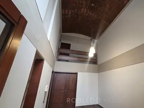 Casa en Alquiler al Este
