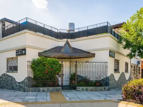 VENTA CASA 5 AMBIENTES VILLA DEL PARQUE
