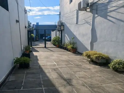 Depto Tipo Casa en Alquiler de 2 ambientes
