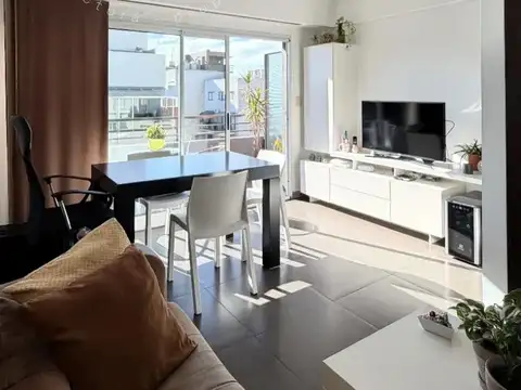 VENTA DPTO 2 AMB CON BALCON Y COCHERA SUPER LUMINOSO EN SAAVEDRA