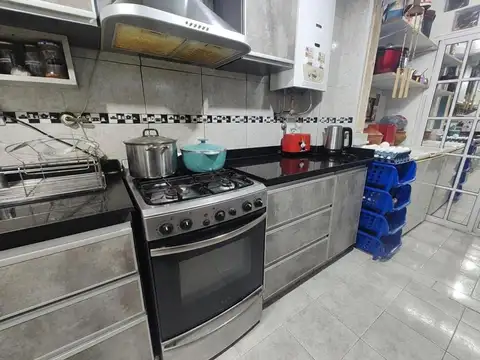 Depto Tipo Casa en Venta de 4 dormitorios