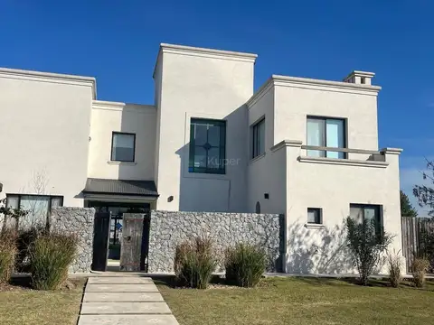 Barrio San Gabriel 4500