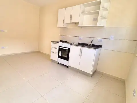 Departamento en Venta en Villa Lynch, USD 67.000