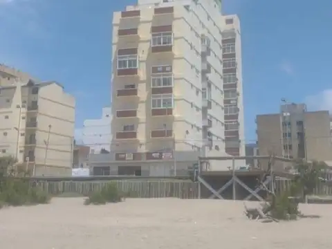 Avenida Costanera 400