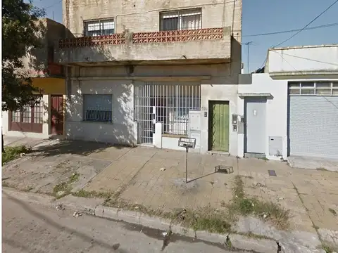 PH AL FRENTE EN SAN ANDRES 3 AMBIENTES CON FONDO SOBRE LOTE