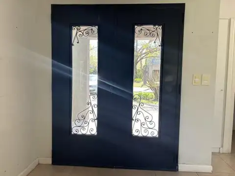 Casa en Alquiler de 3 dormitorios