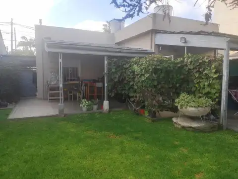 Casa Venta en Berazategui 2 habitaciones zona Paza Ducilo