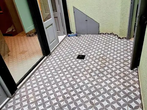 Depto Tipo Casa 4 ambientes con 2 baños