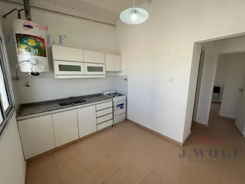 PH a estrenar de dos ambientes,Frente. Ballester