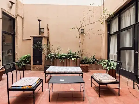 Juncal 2200, Piso P.B.