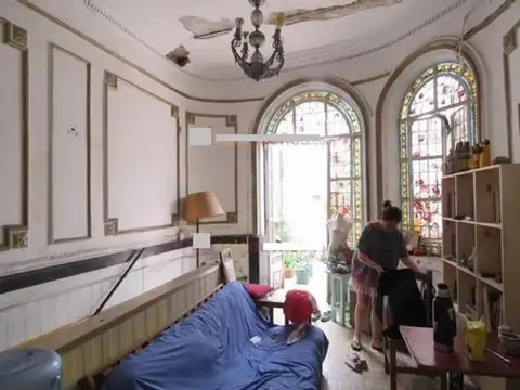 Casa 6 ambientes con 5 baños