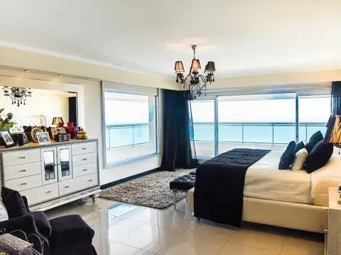 Departamento 5 ambientes con 7 baños