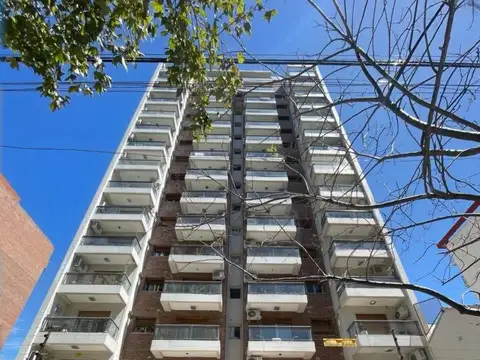 Departamento de 3 ambientes con cochera a la venta