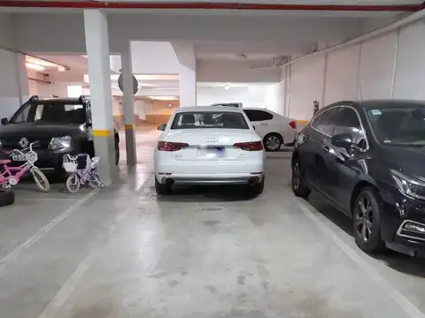 VENTA COCHERA DOBLE EN  BARRIO PARQUE HOLMBERG/DONADO - RAMBLAS HOLMBERG