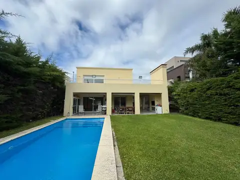 Casa en Venta Altos de Hudson I