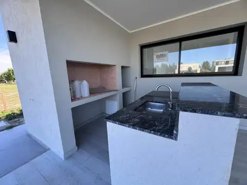 Casa en Venta al Noreste
