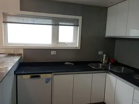 Casa en Alquiler de 3 dormitorios