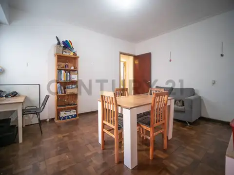 Departamento 4 ambientes con 1 baño