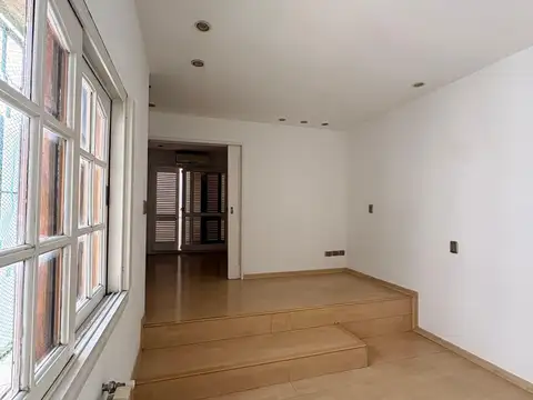 Departamento en Alquiler en Parque Chas, $ 1.700.000