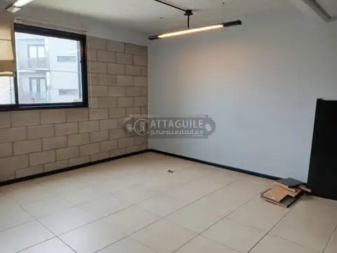 Oficina en Alquiler en San Antonio de Padua, $ 500.000