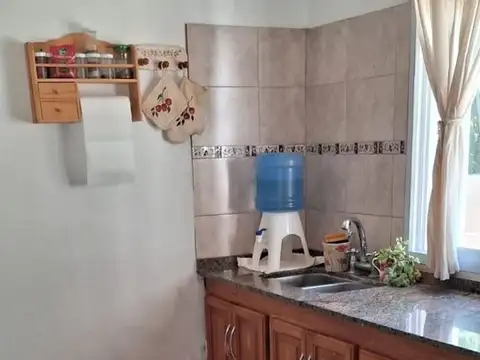 Venta Casa en La Cumbre c/jardin, dpto y taller