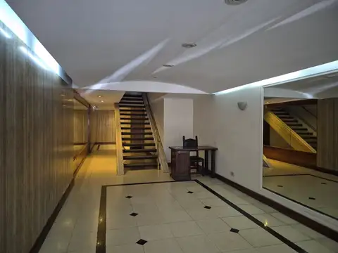 Juramento 1900, Piso 8